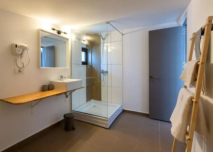 Otel Lagom 3*